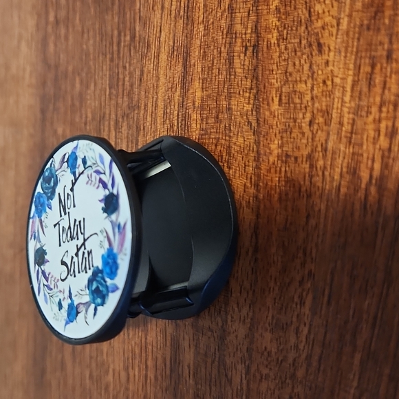 Not today satan phone holder - Picture 2 of 3